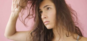 Woman-With-BedHead-Tangled-Hair-1024x770